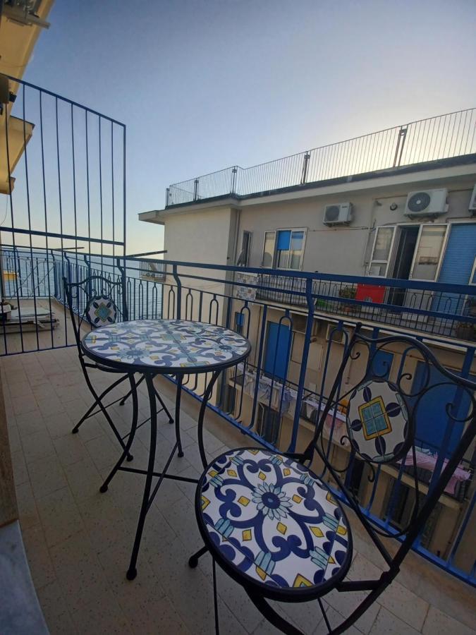 B&B Due Stanzulelle Salerno Buitenkant foto