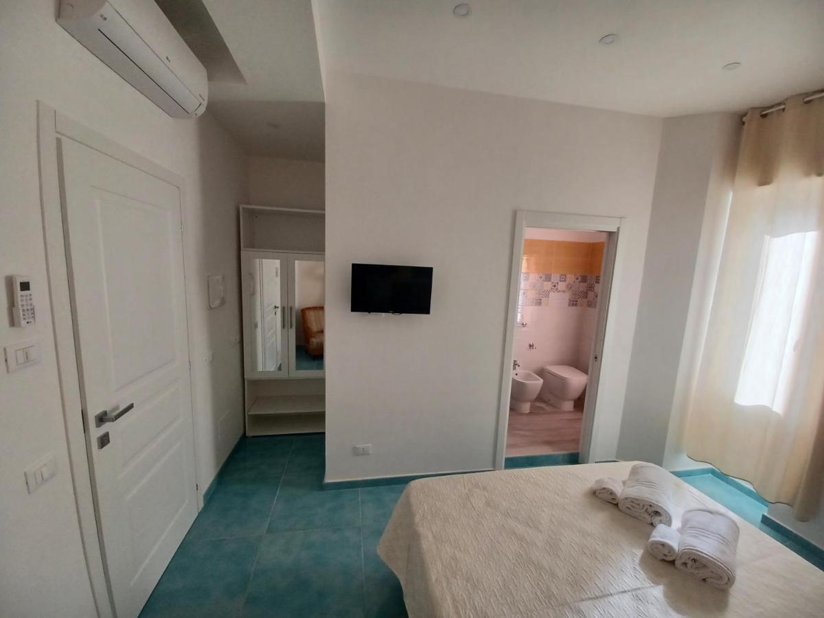 B&B Due Stanzulelle Salerno Buitenkant foto