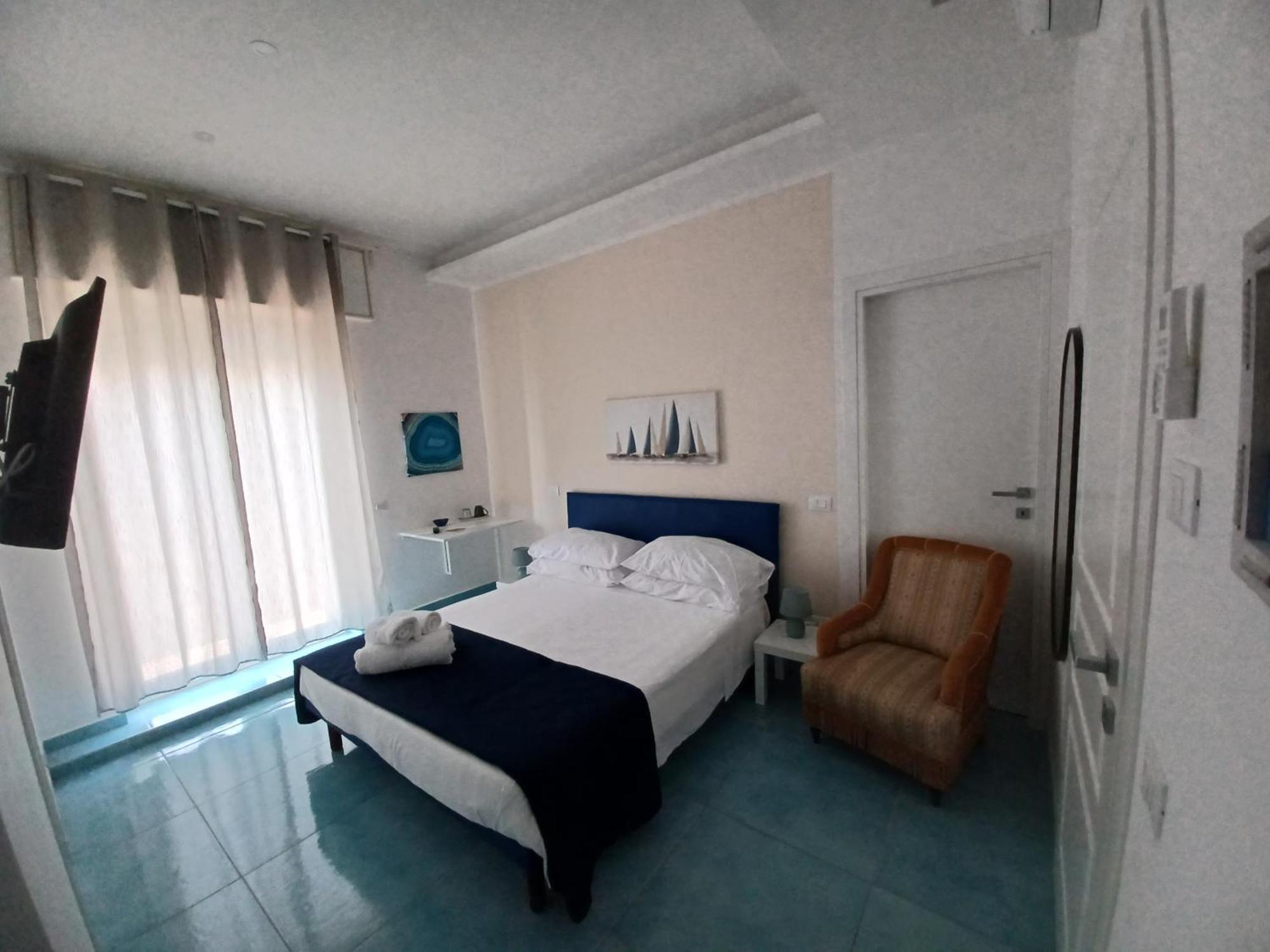 B&B Due Stanzulelle Salerno Buitenkant foto