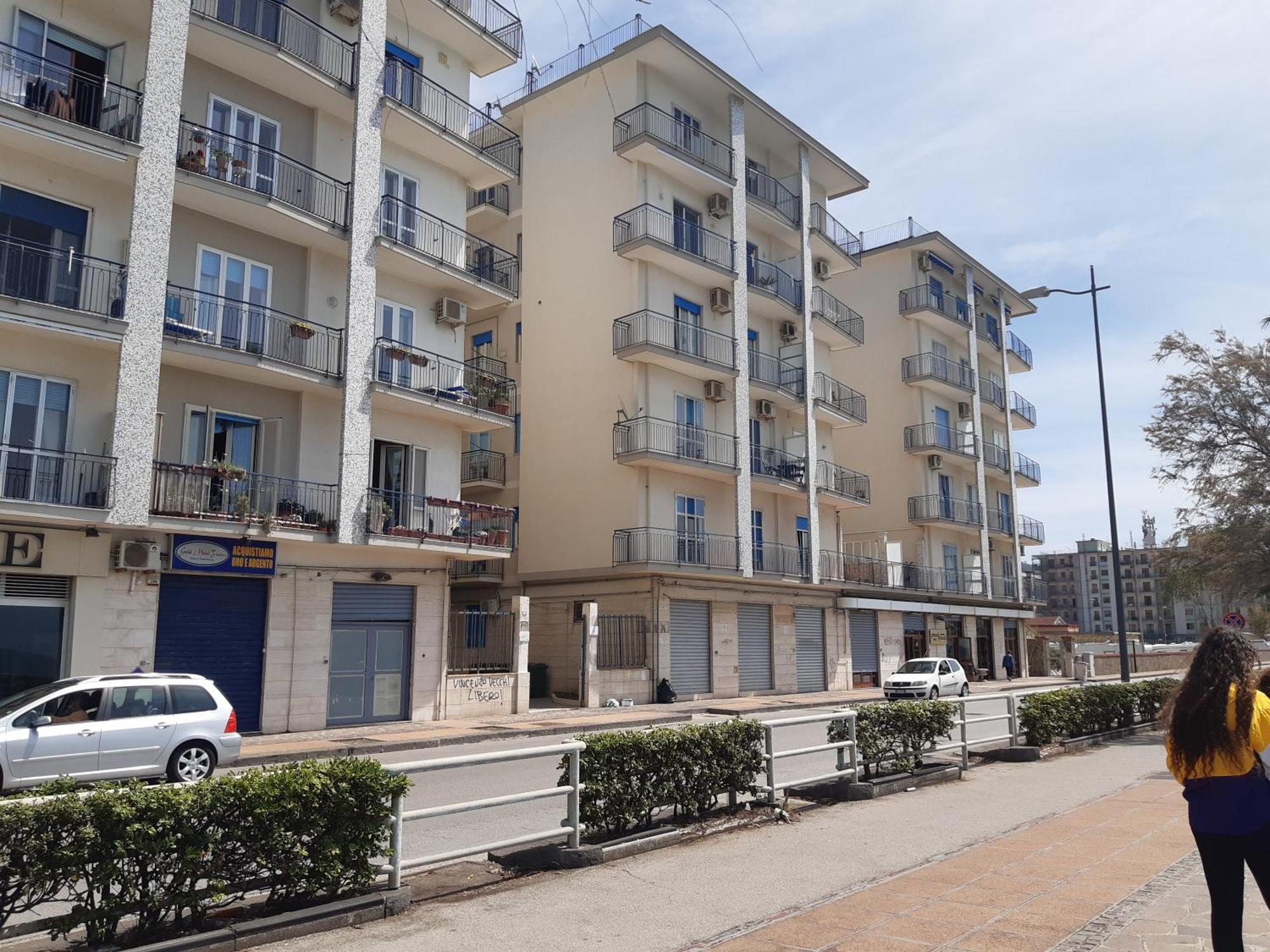 B&B Due Stanzulelle Salerno Buitenkant foto